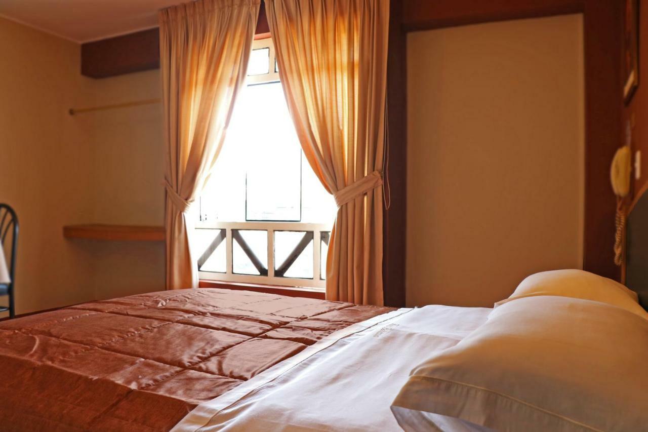 Hotel Bohemia リマ エクステリア 写真